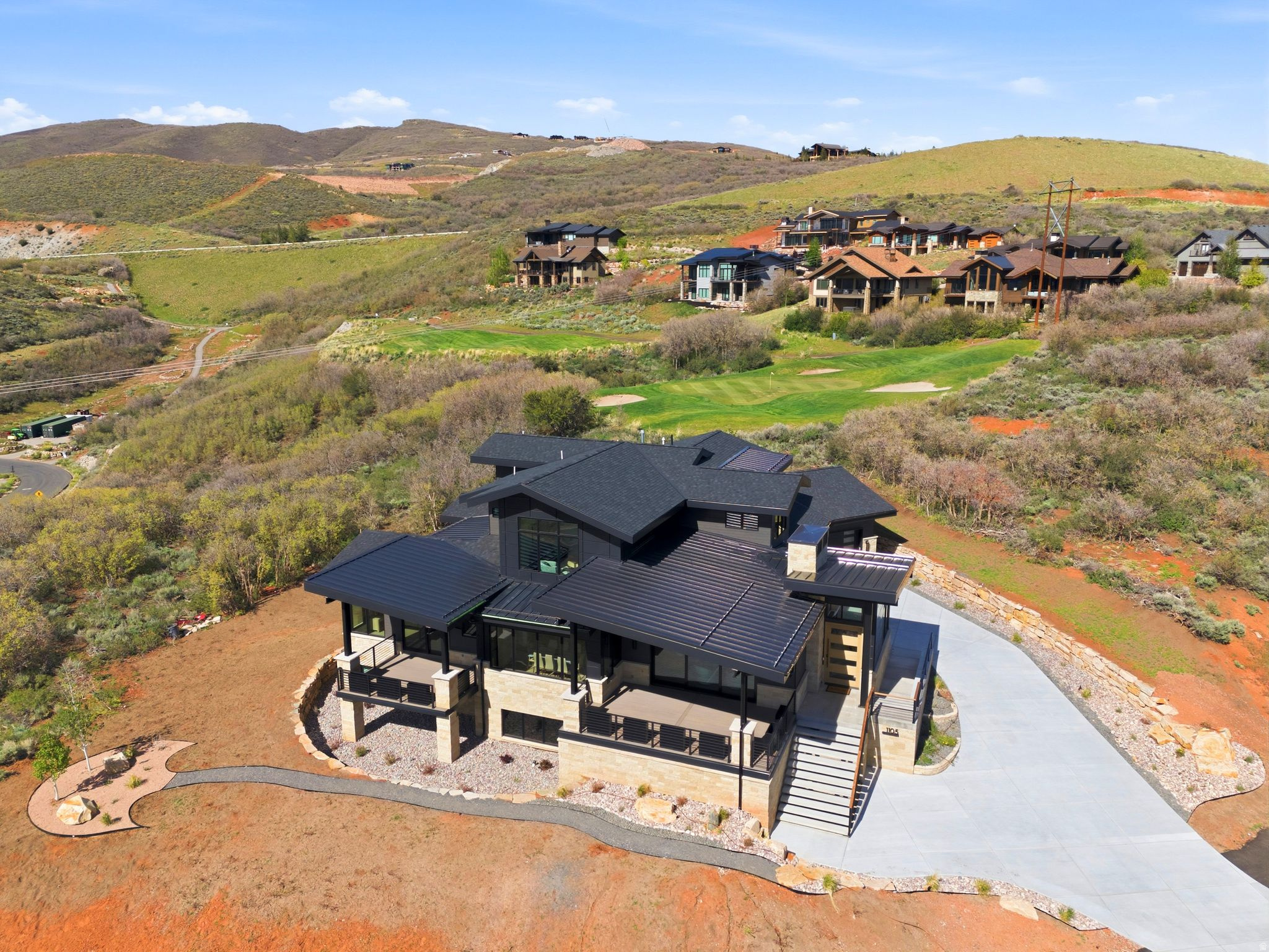 HIDEOUT CANYON - Residential