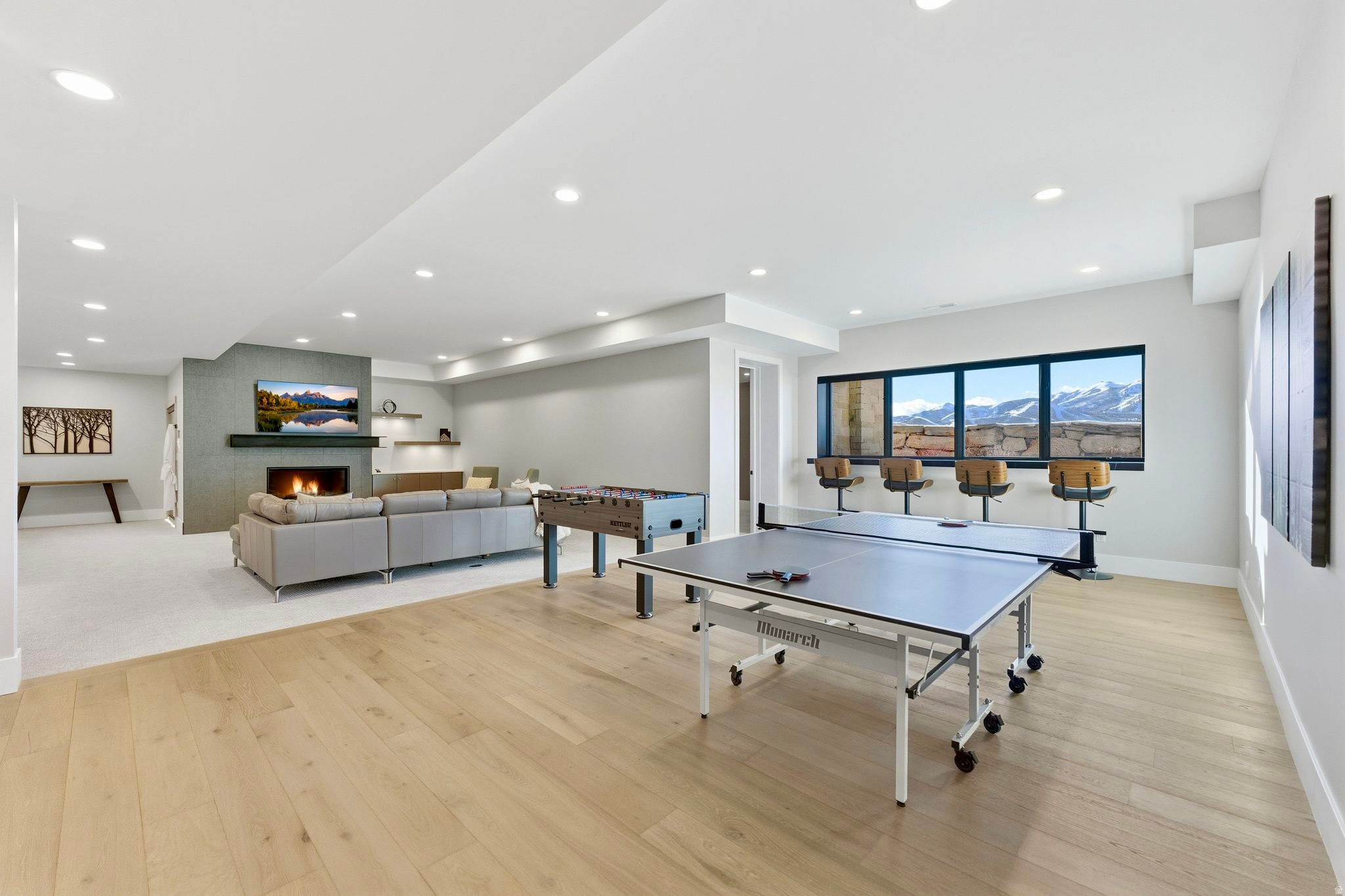 HIDEOUT CANYON - Residential