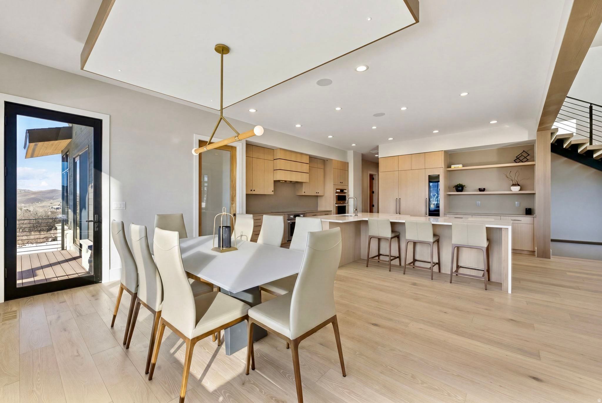 HIDEOUT CANYON - Residential