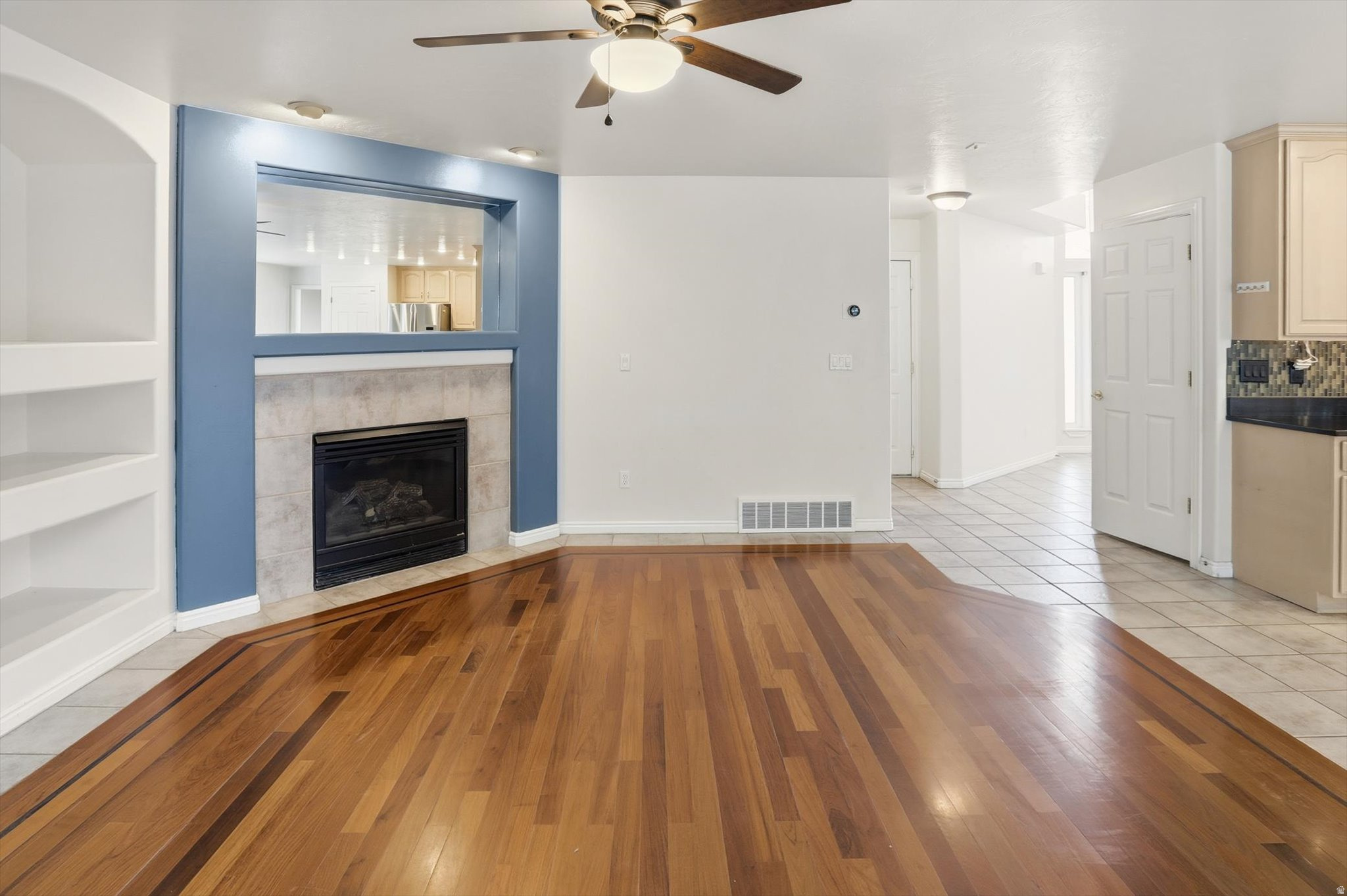 SOUTH MOUNTAIN - Residential