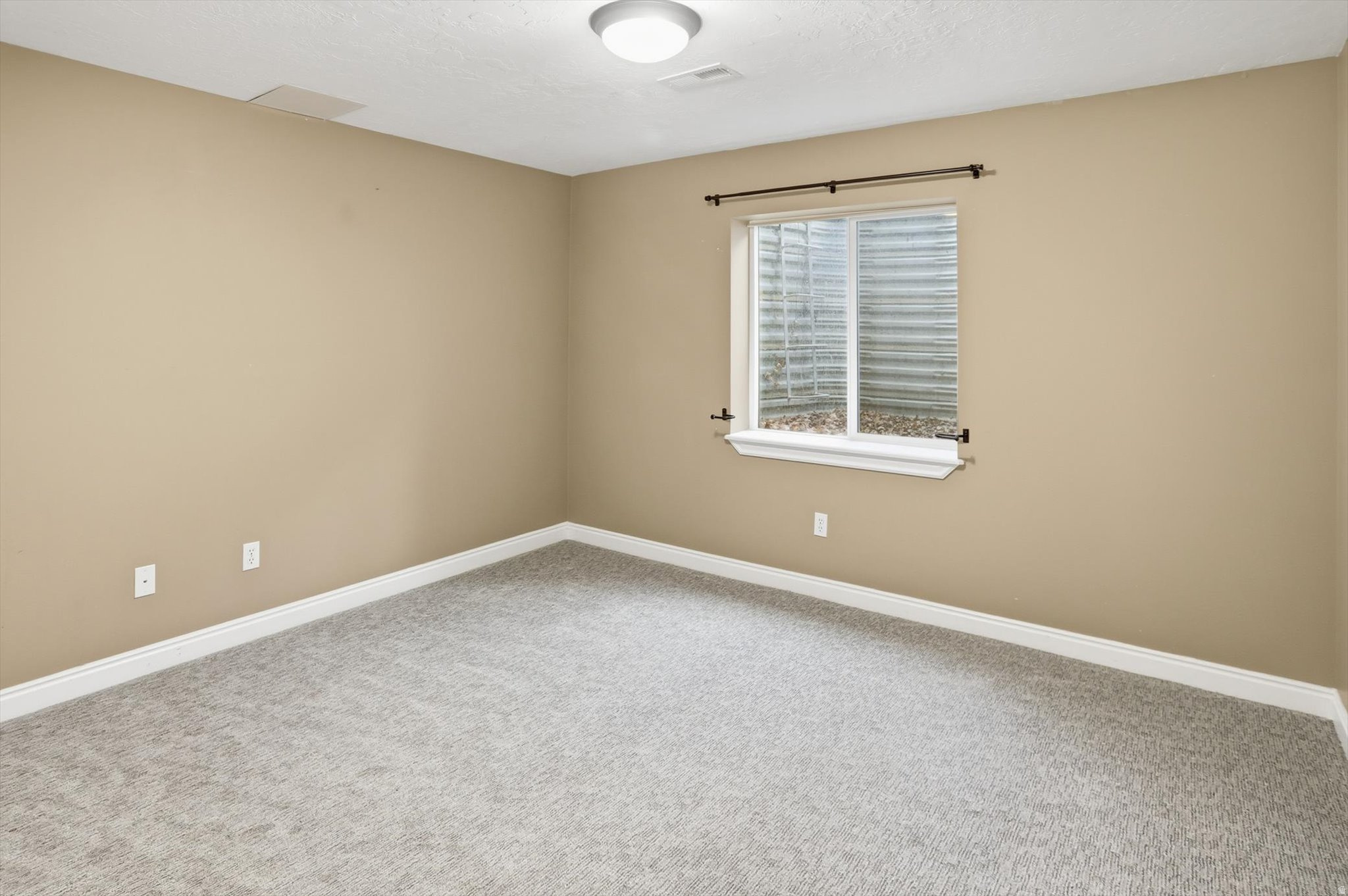 SOUTH MOUNTAIN - Residential