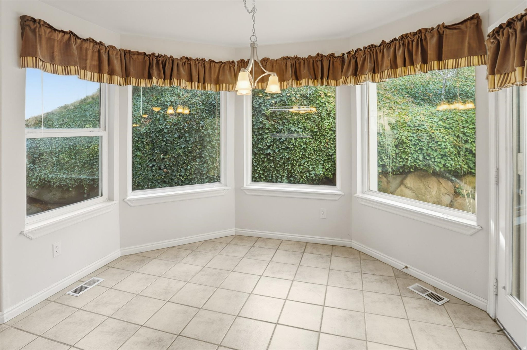 SOUTH MOUNTAIN - Residential