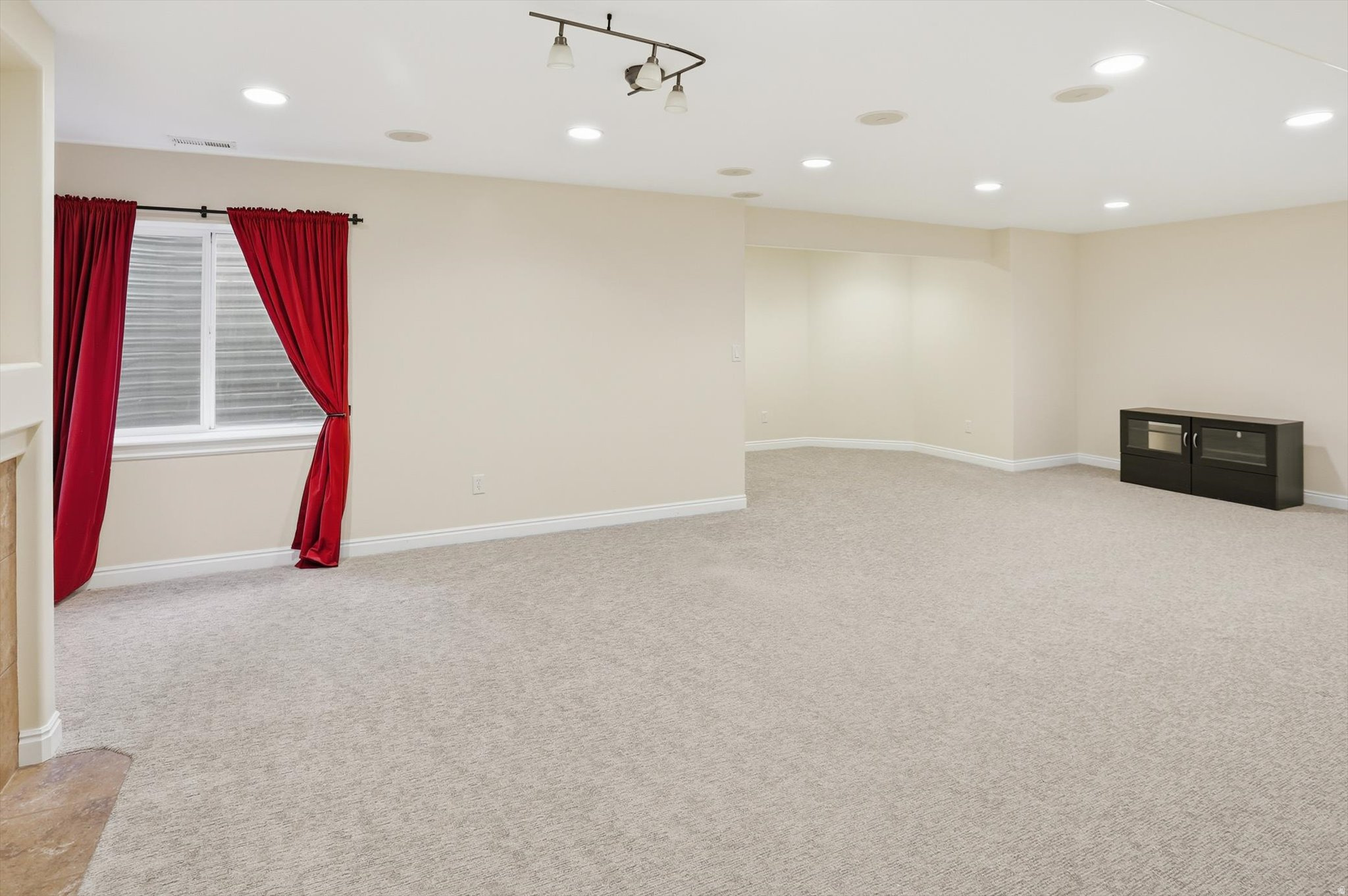 SOUTH MOUNTAIN - Residential