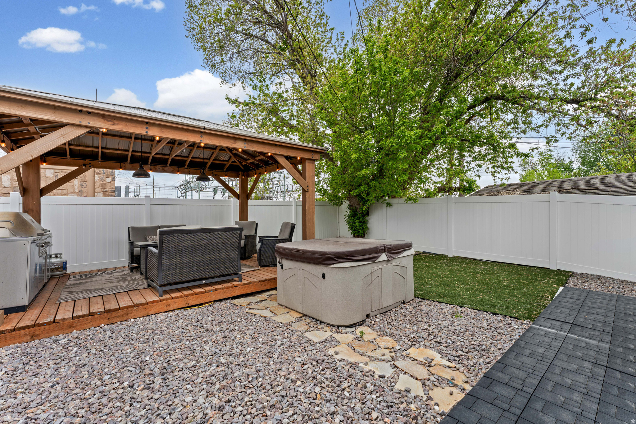 FREMONT HEIGHTS - Residential