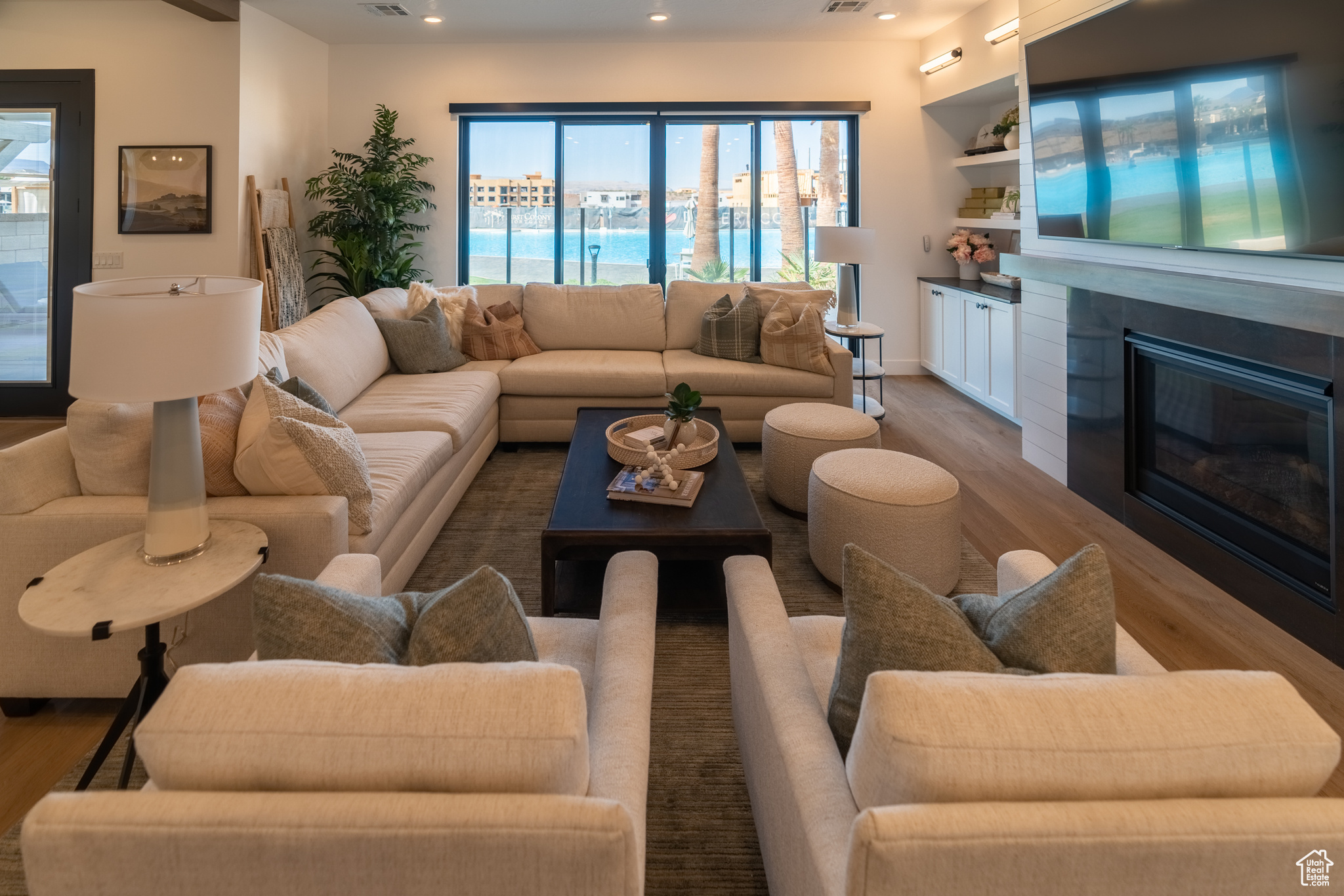 DESERT COLOR RESORT PH 2B - Residential