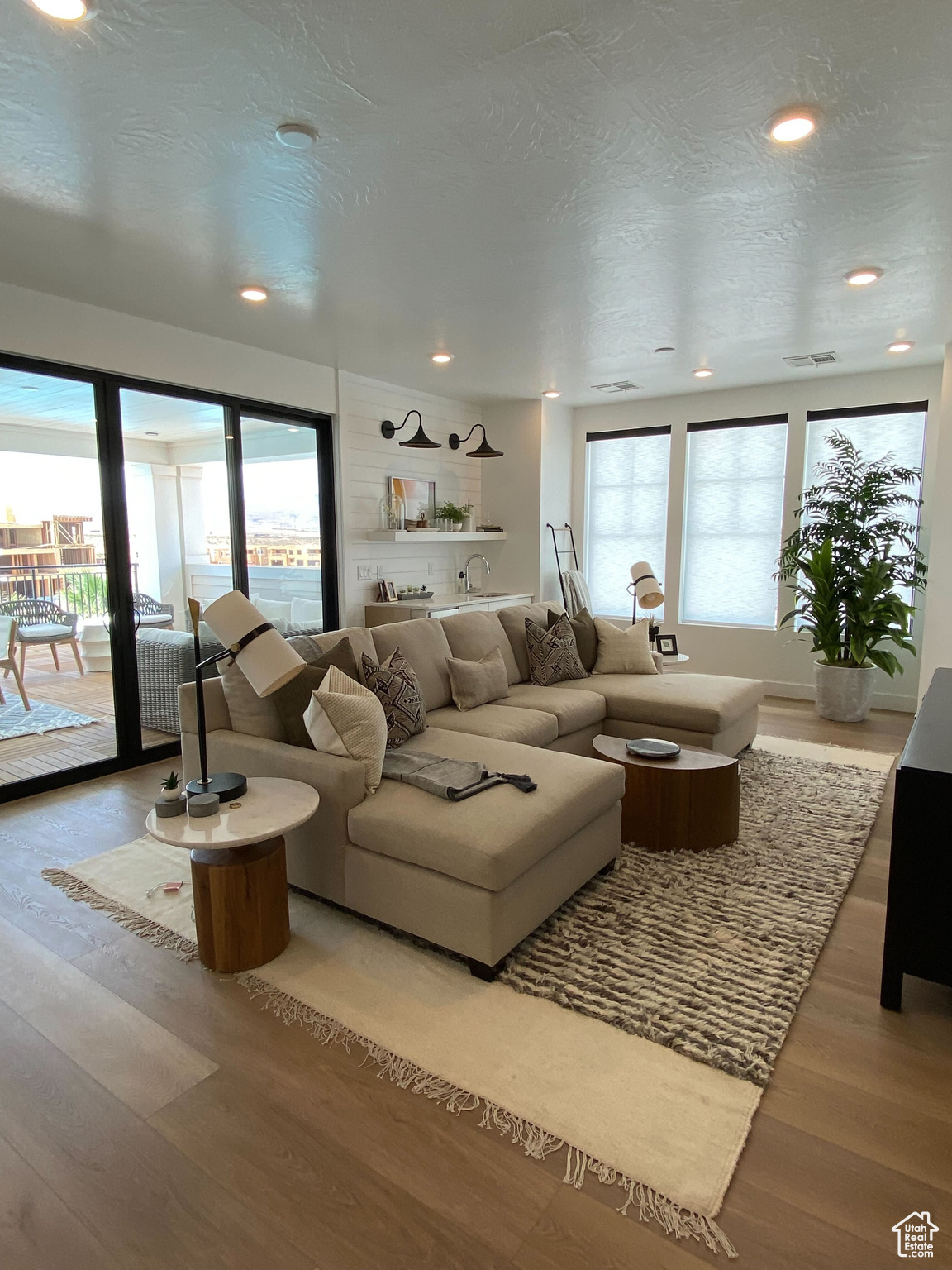 DESERT COLOR RESORT PH 2B - Residential