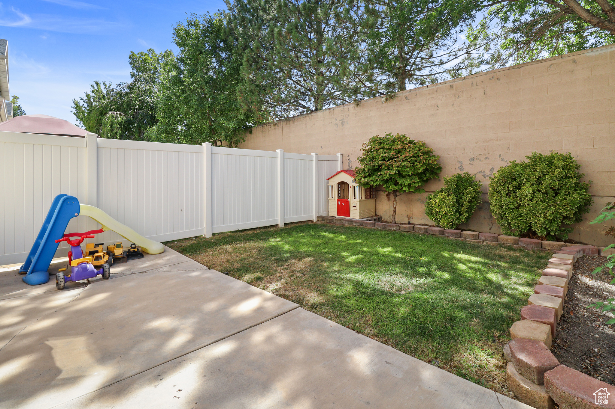 STONEGATE - Residential