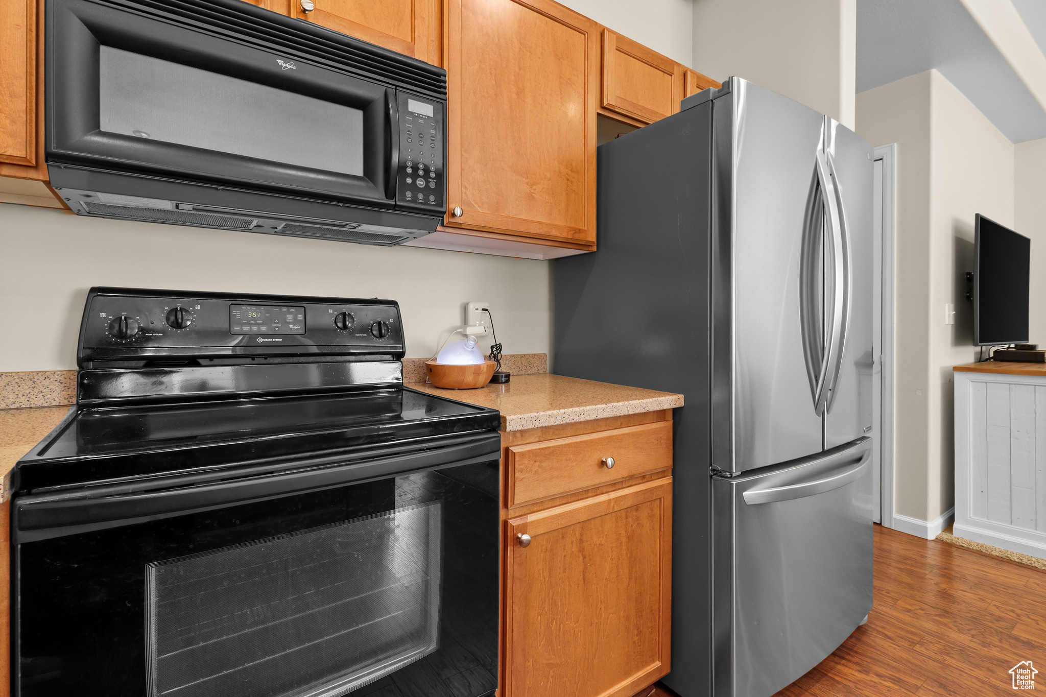 STONEGATE - Residential