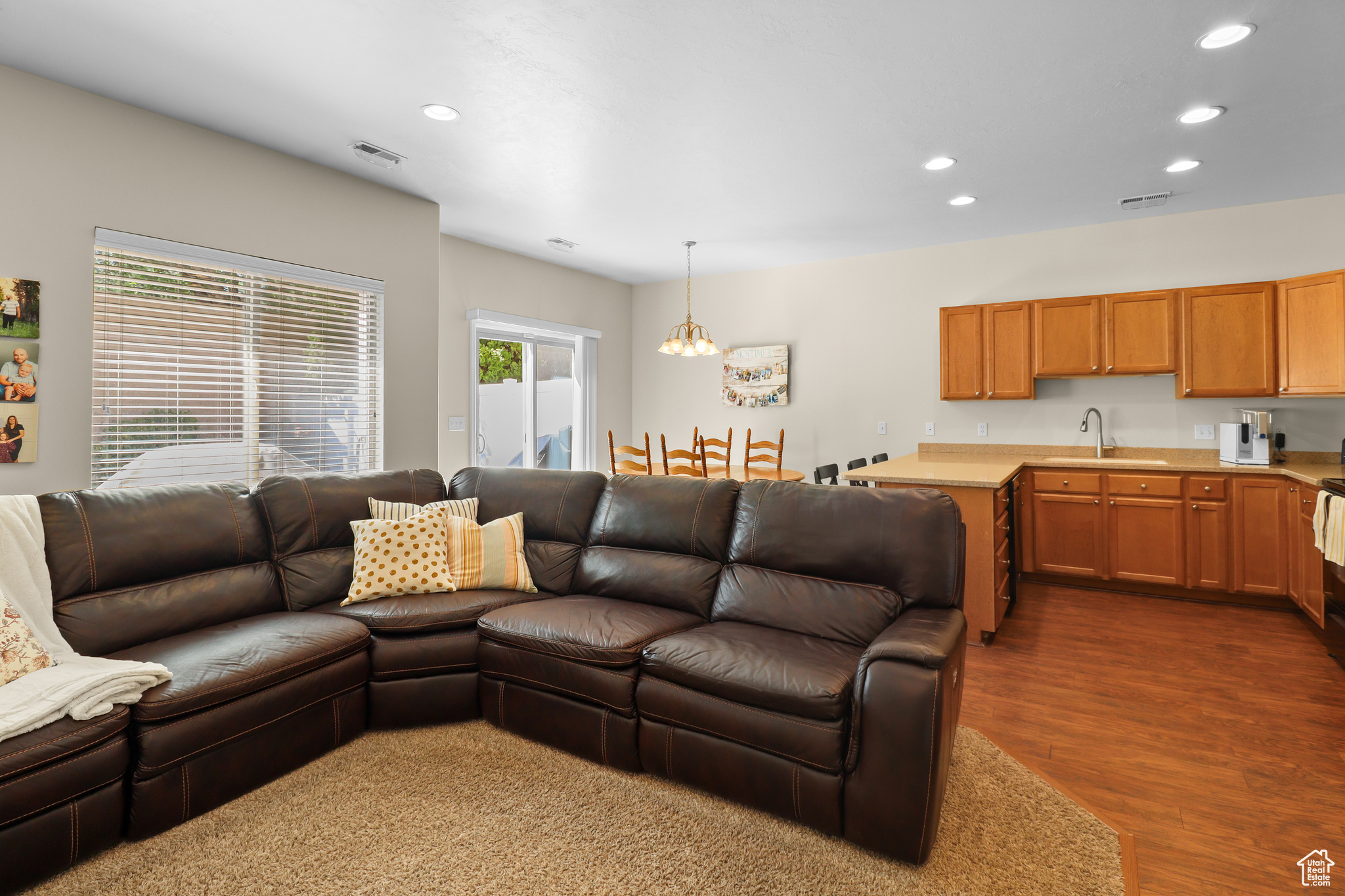 STONEGATE - Residential