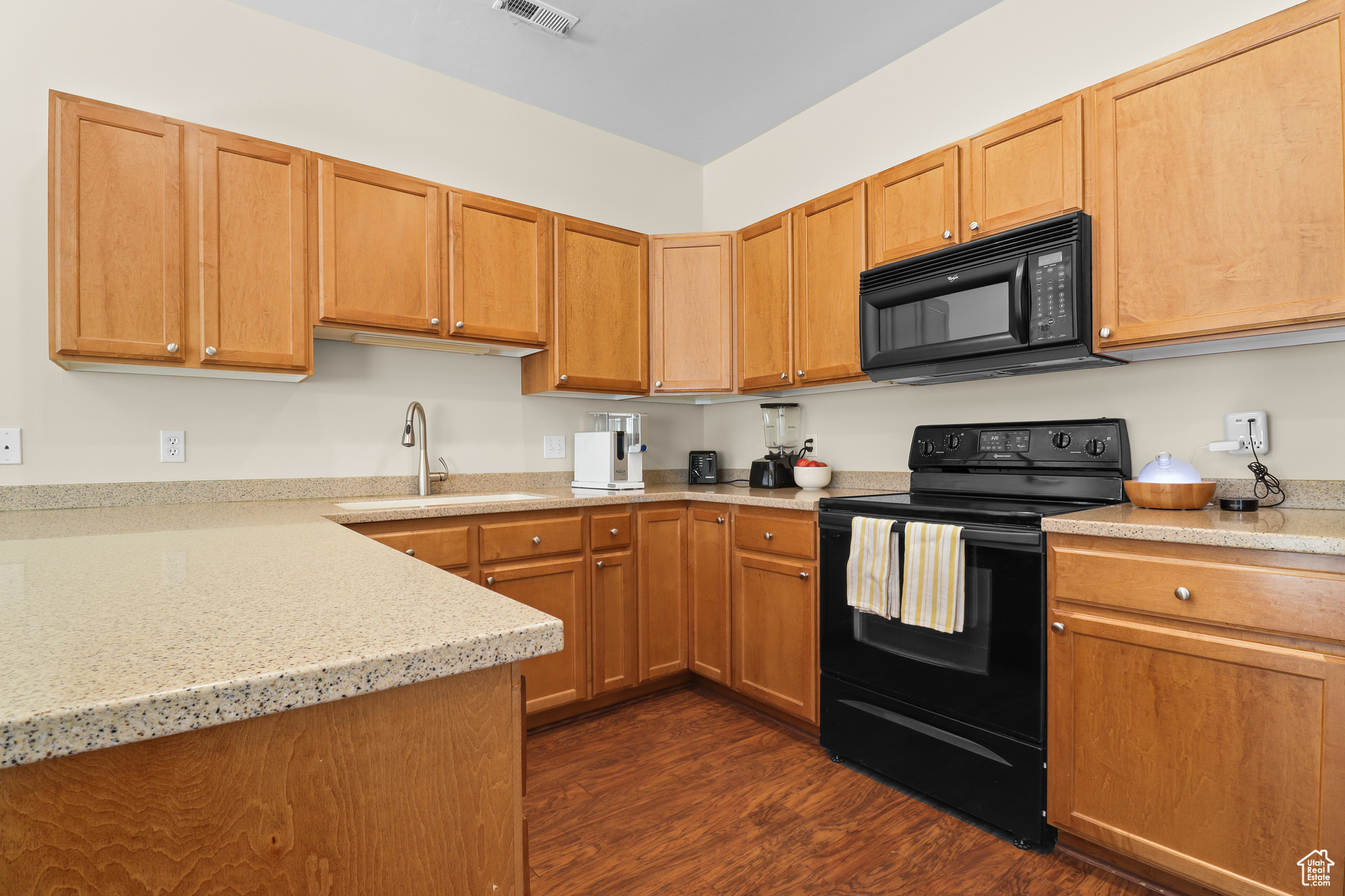 STONEGATE - Residential