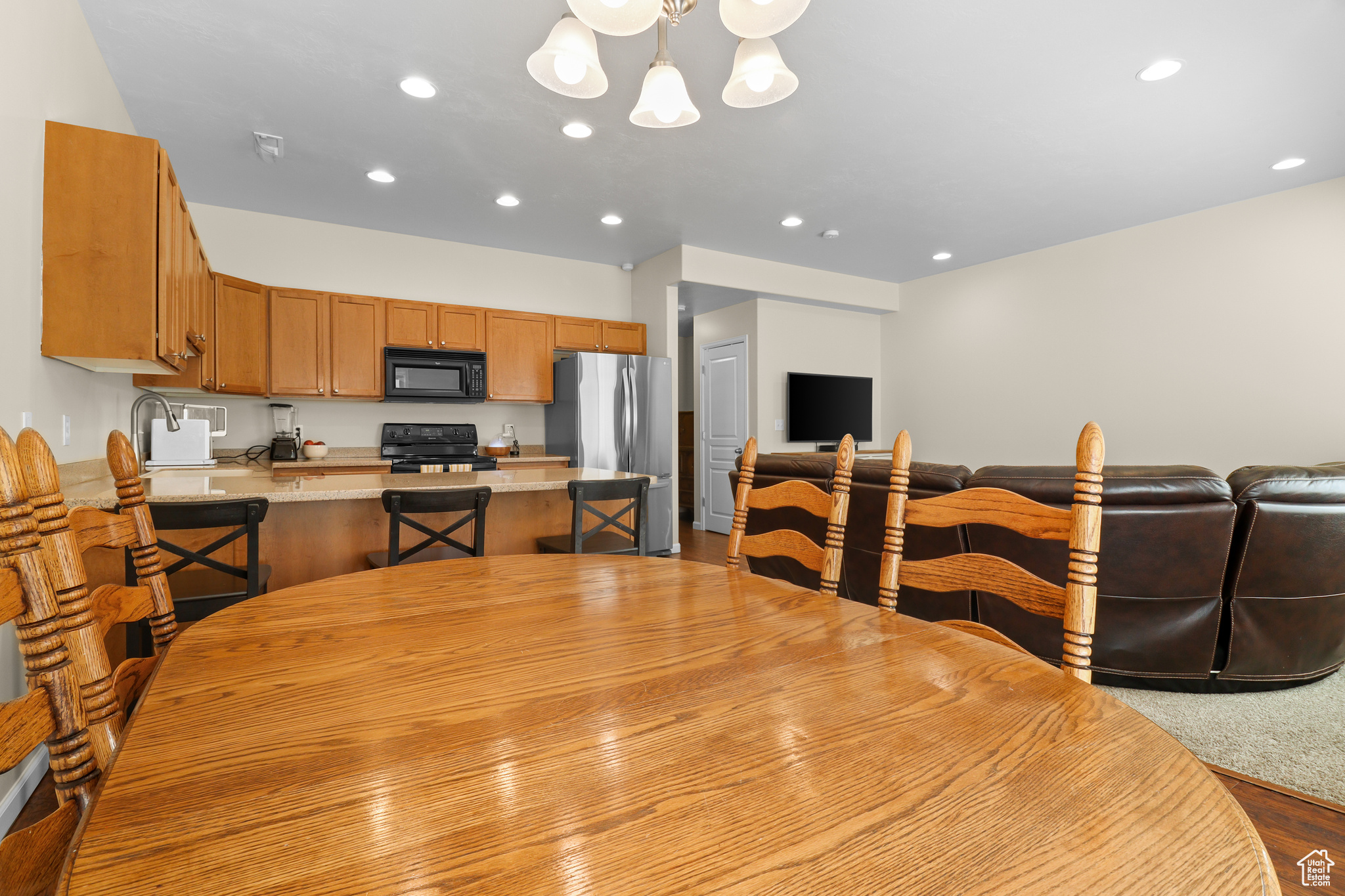 STONEGATE - Residential