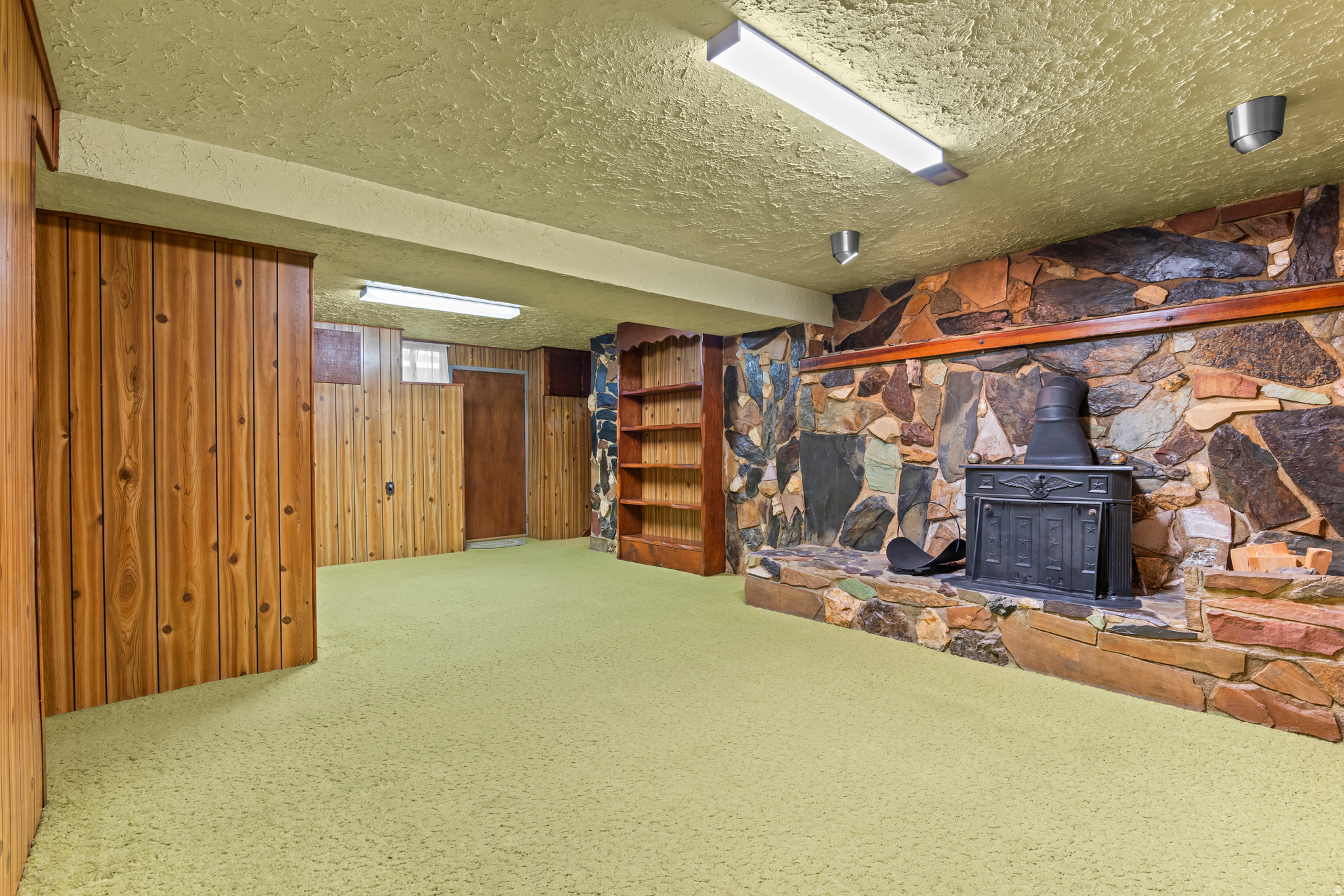 HOFFMAN HEIGHTS - Residential