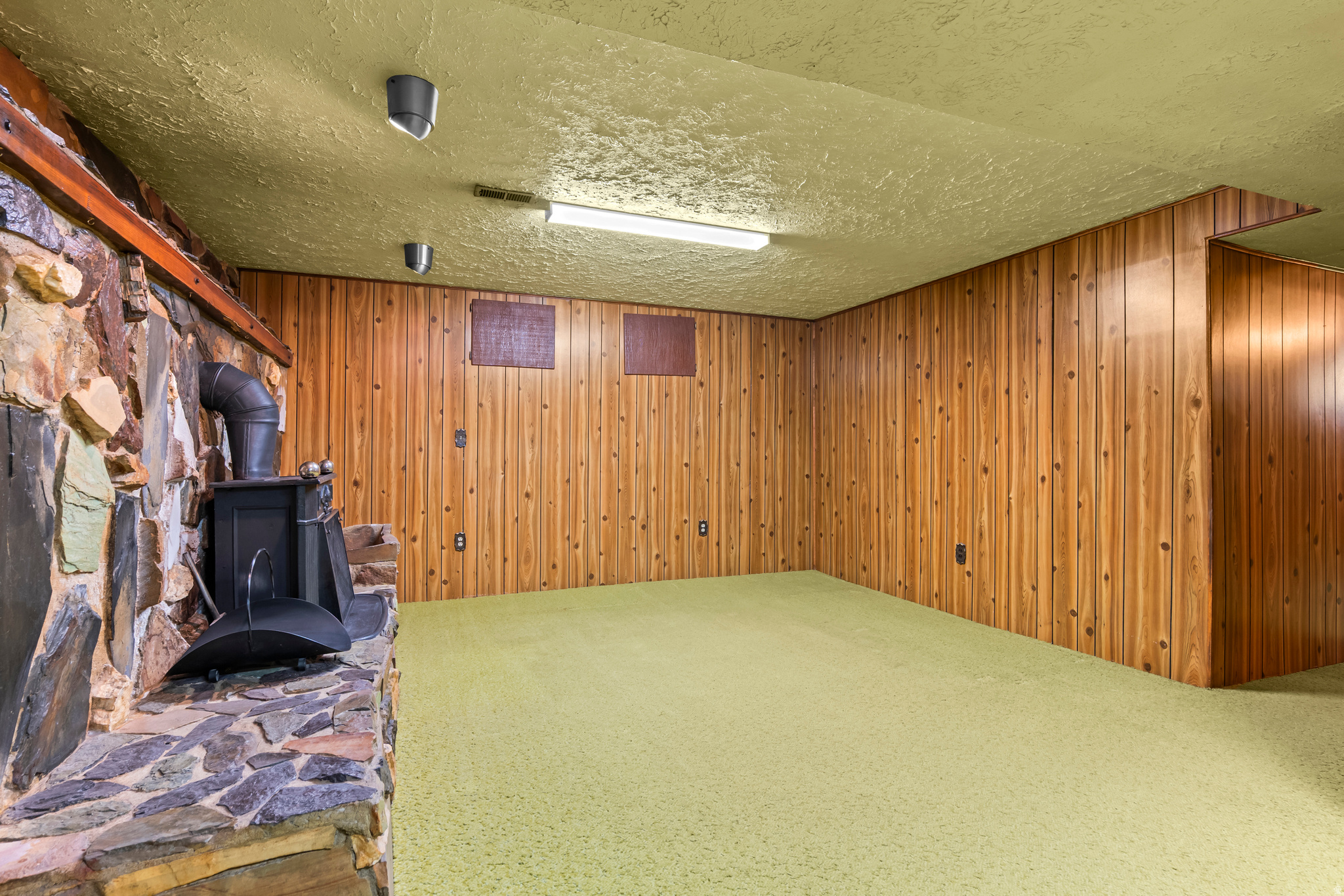 HOFFMAN HEIGHTS - Residential