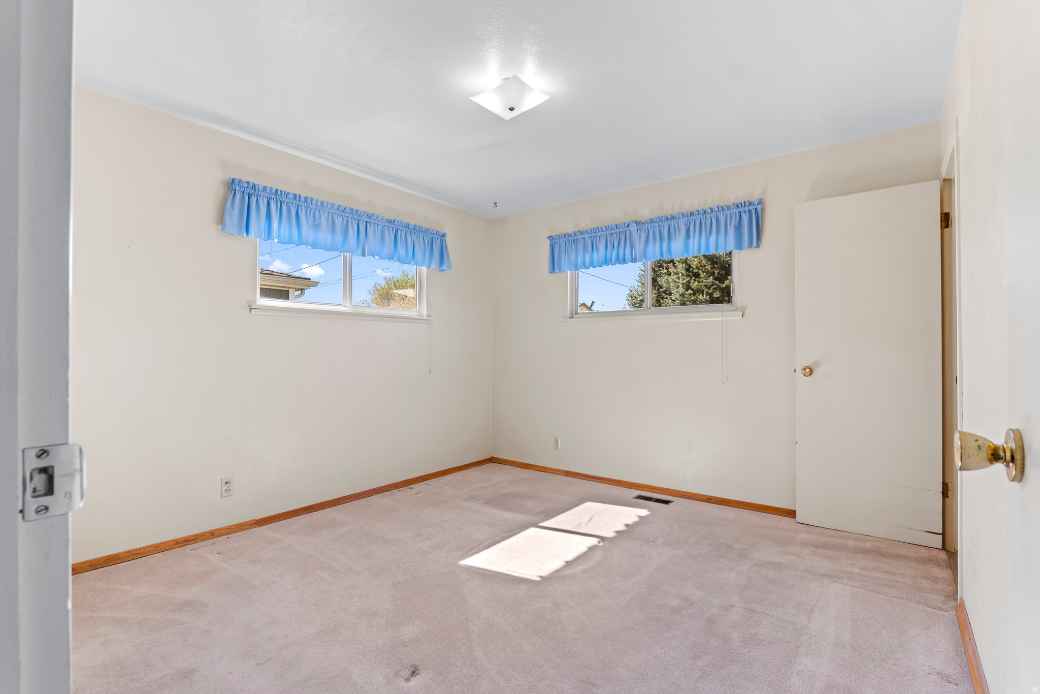 HOFFMAN HEIGHTS - Residential