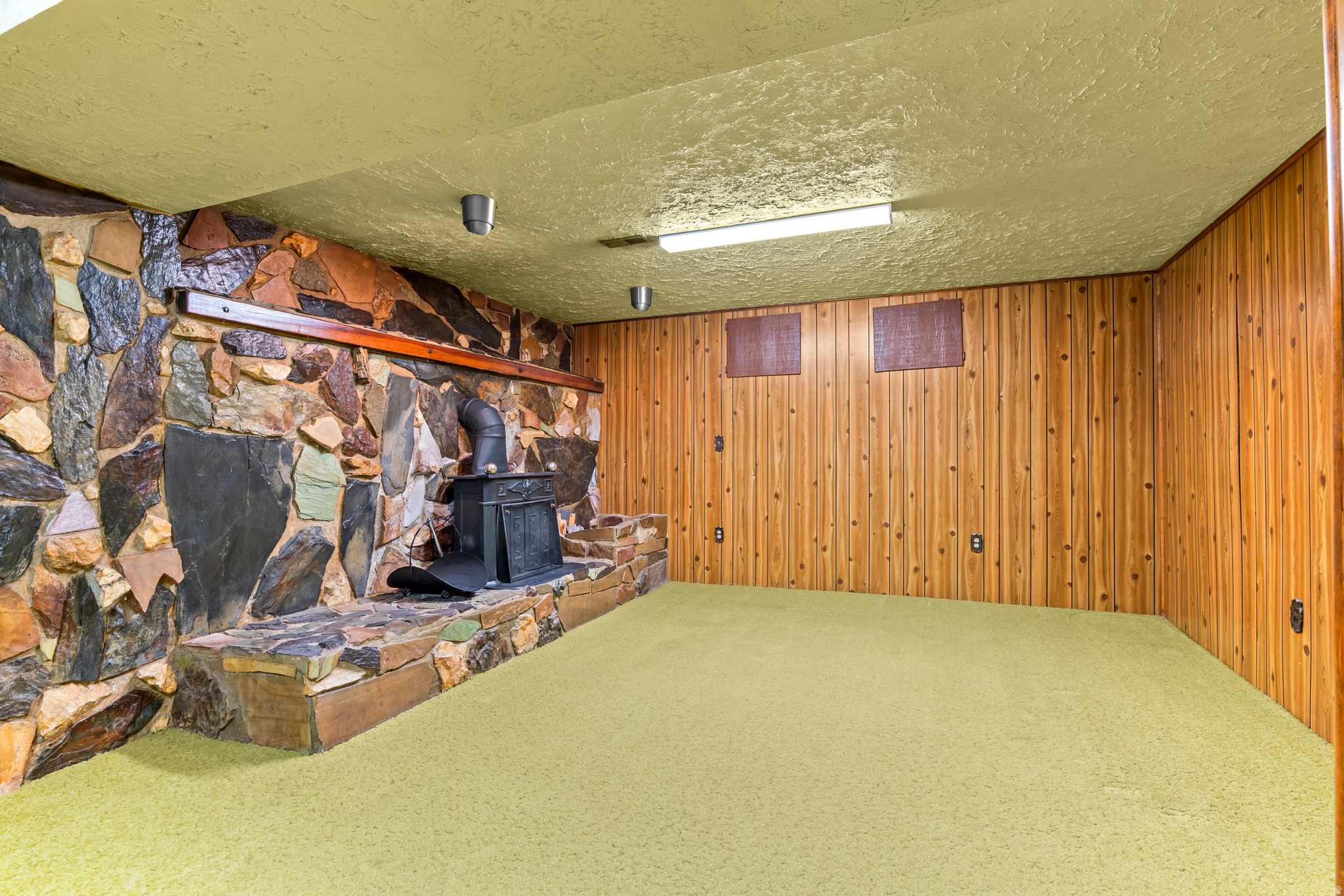 HOFFMAN HEIGHTS - Residential