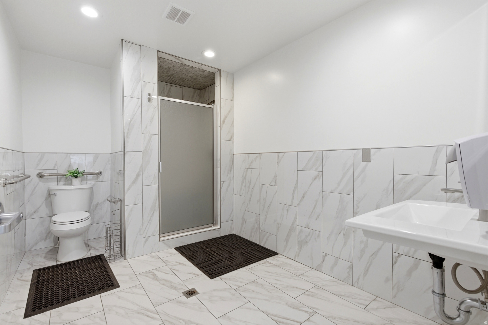 SOUTH 67 CONDOS - Residential