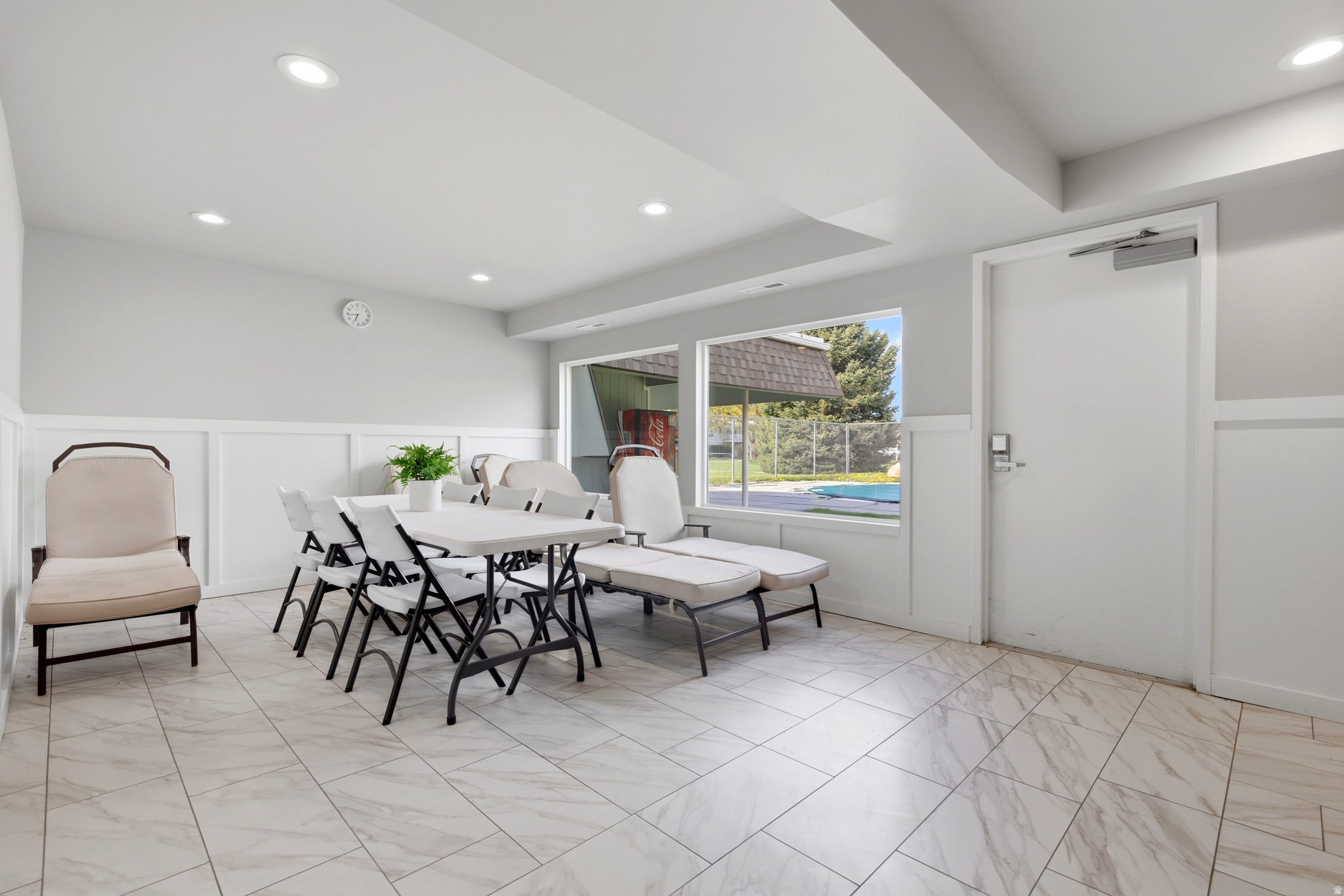 SOUTH 67 CONDOS - Residential