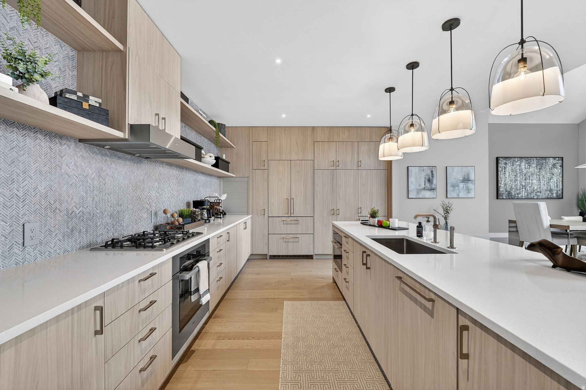 RESIDENCES AT THE GRAND HYATT - Residential