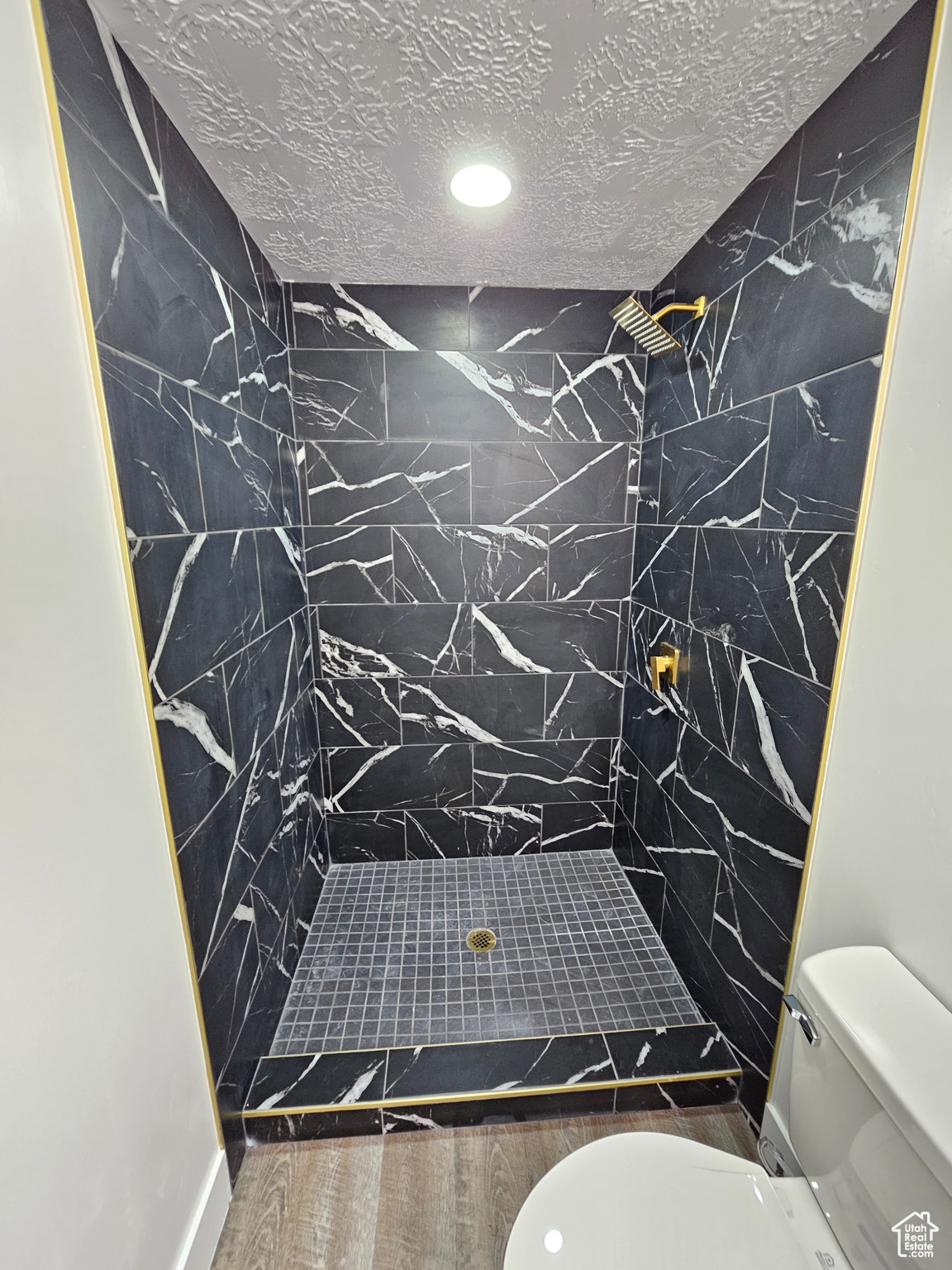 COUNTRY CREEK ESTATES #2 - Residential