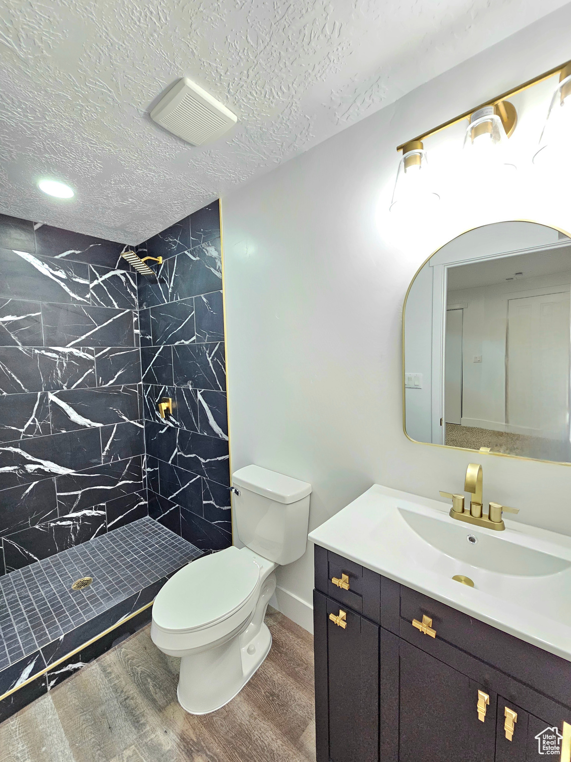 COUNTRY CREEK ESTATES #2 - Residential