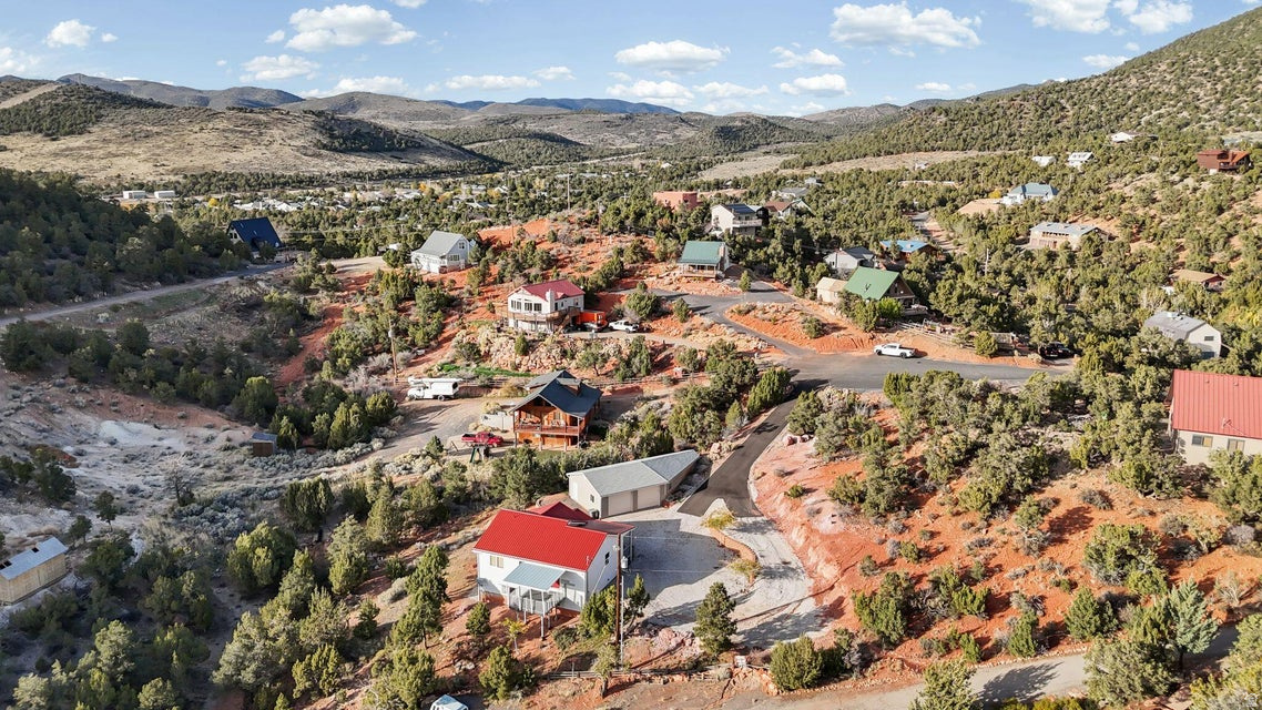 DIXIE DEER ESTATES - Residential