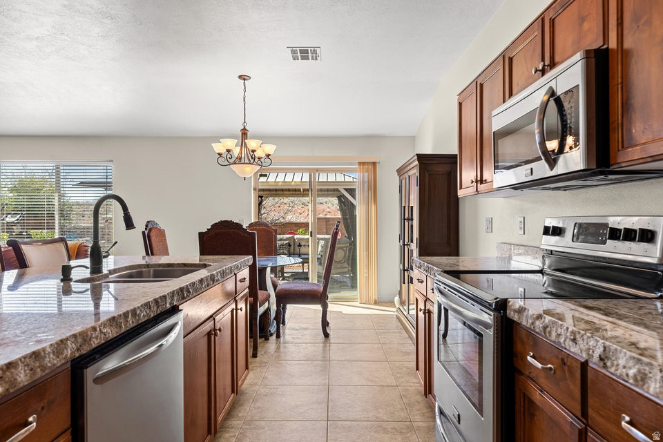 TERRACES AT SEVEN HILLS PH 1 - Residential