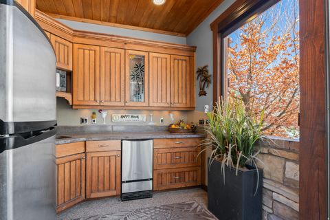 Tiny photo for 3532 N LAYTON RIDGE DR, Layton, UT 84040 (MLS # 2144952)