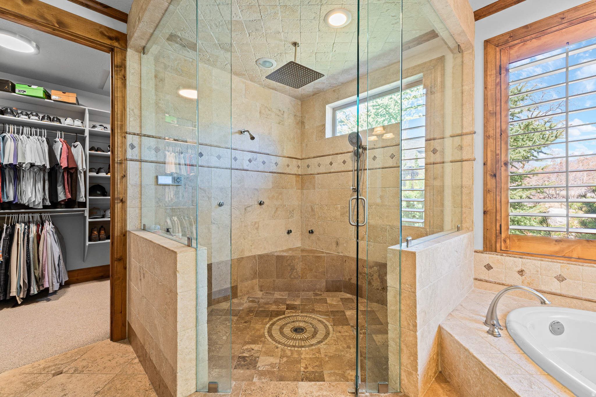 LAYTON RIDGES - Residential