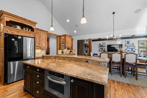 Tiny photo for 3532 N LAYTON RIDGE DR, Layton, UT 84040 (MLS # 2144952)