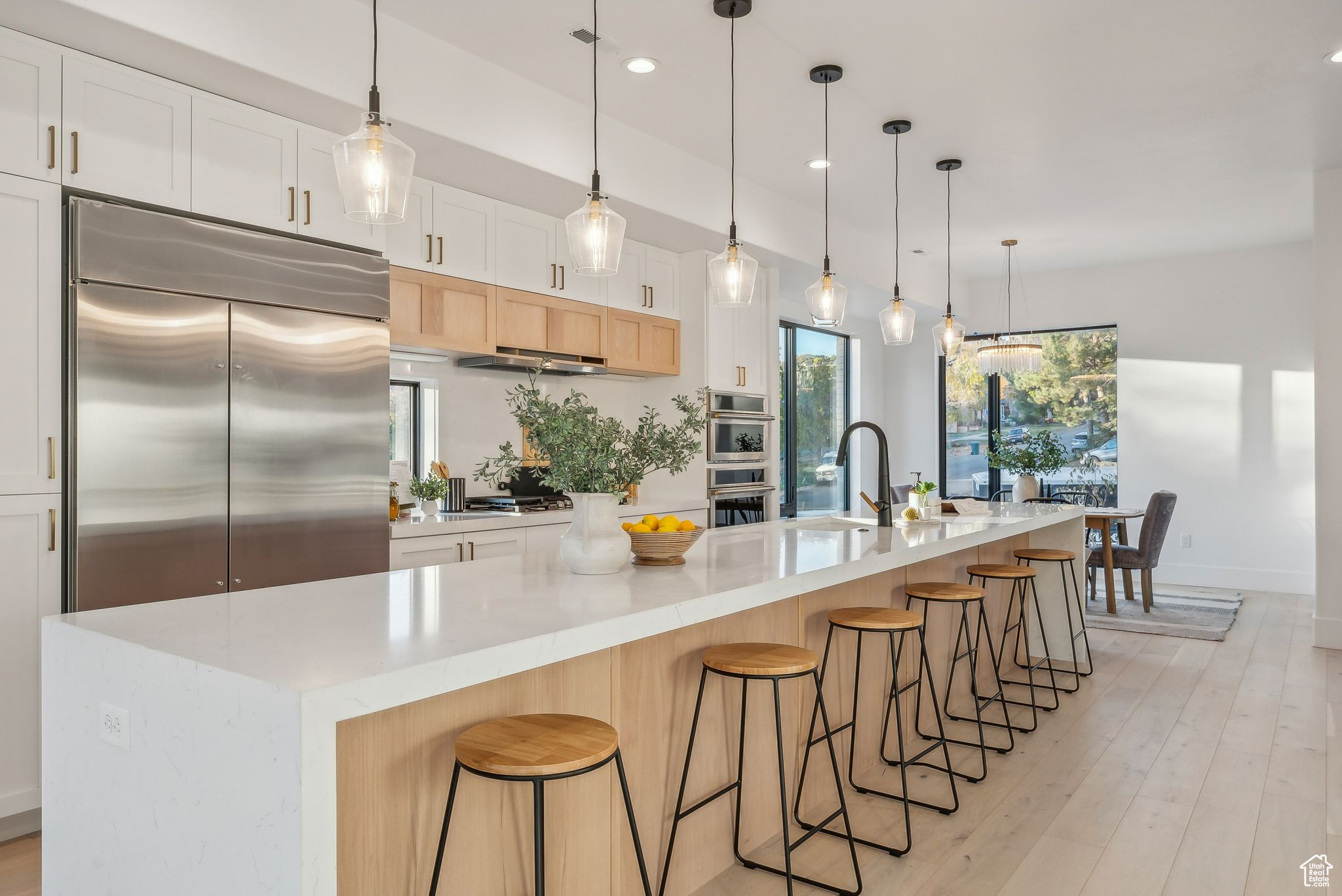 3RD AVENUE TOWNHOMES - Residential