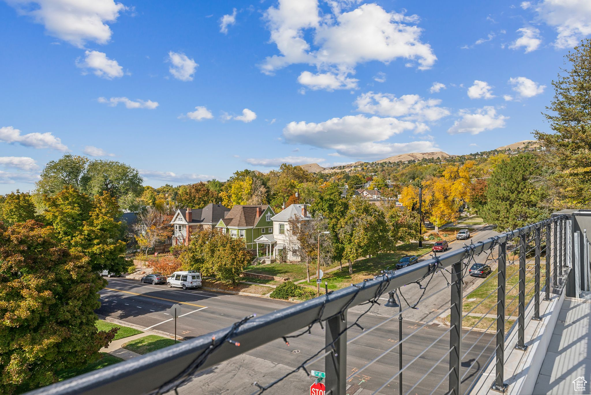 3RD AVENUE TOWNHOMES - Residential