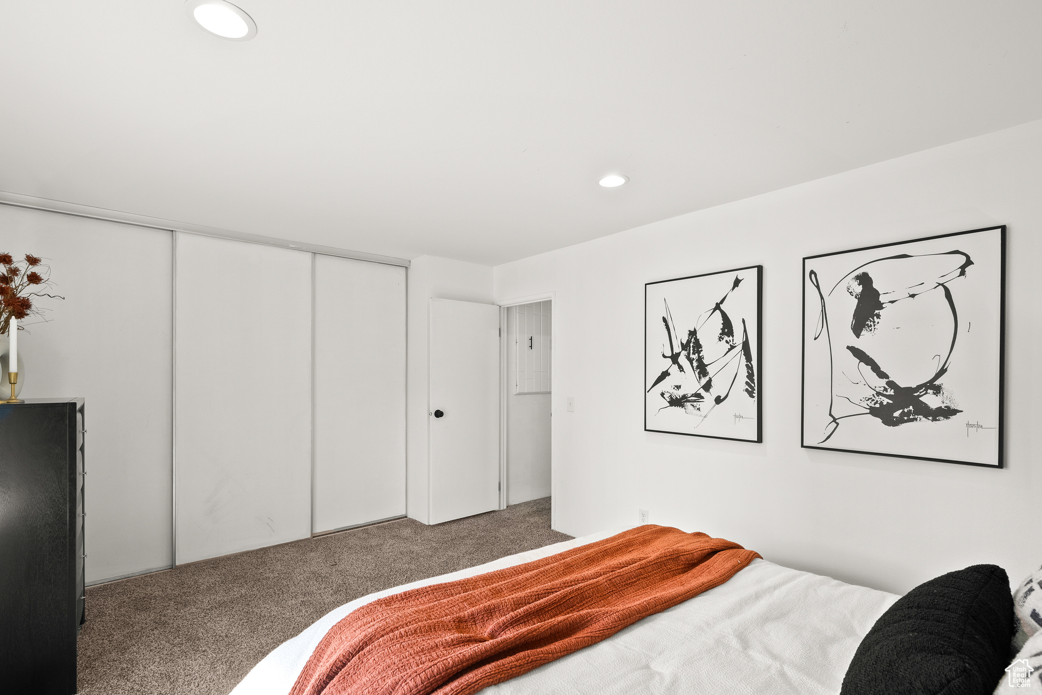 HIDDEN LAKE CONDM - Residential