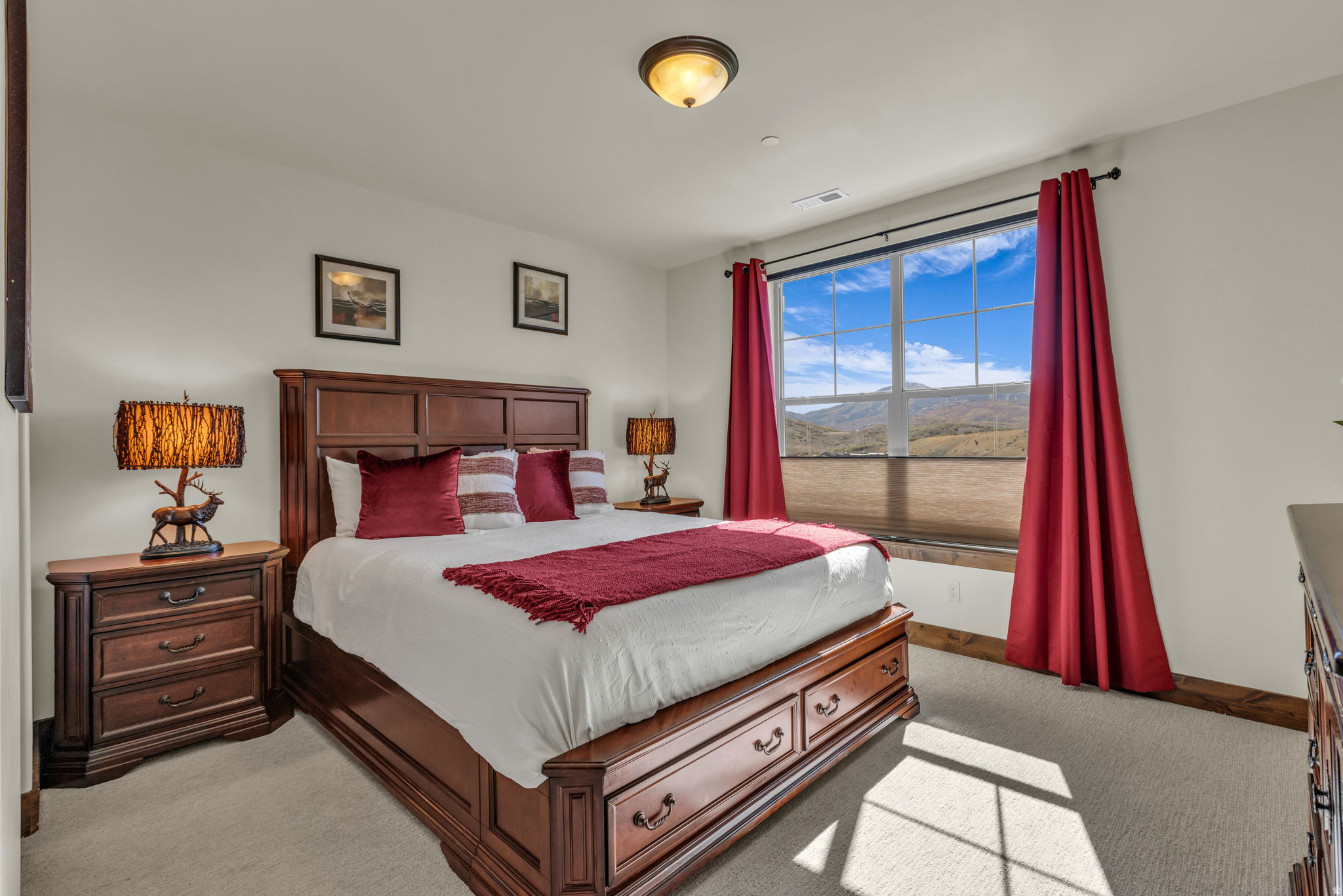 IROQUOIS - Residential