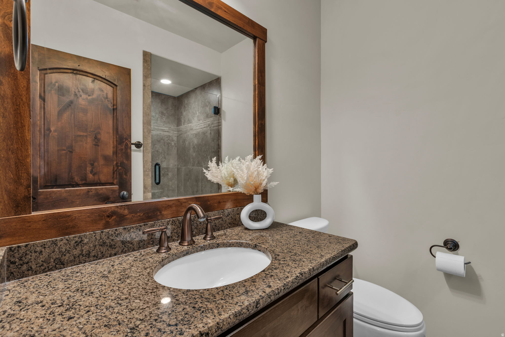 IROQUOIS - Residential