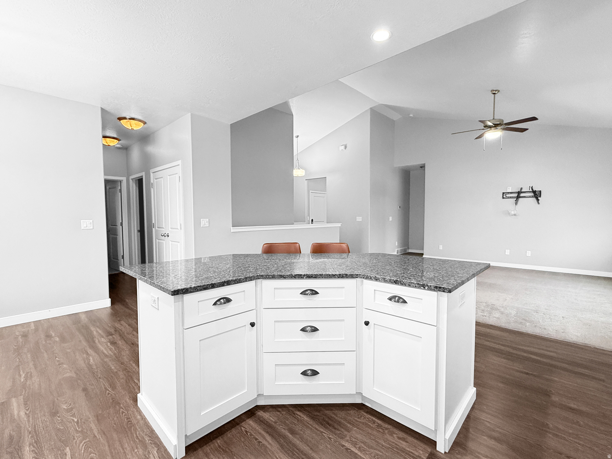 SOUTH BENCH - Residential