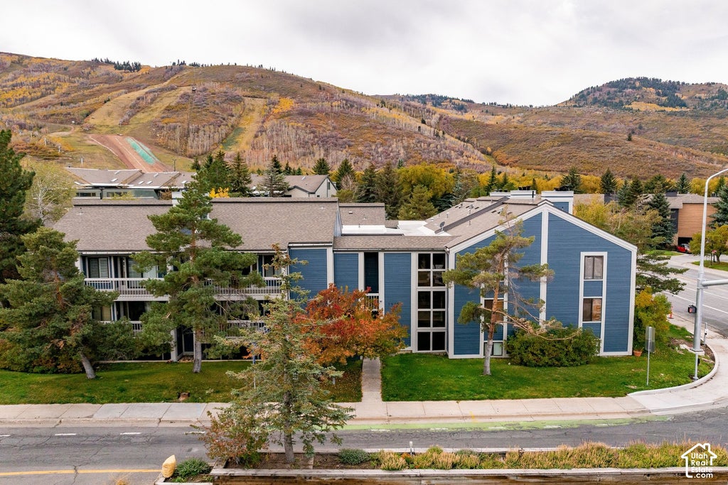 Photo of 1525 PARK AVE #104, Park City, UT 84060 (MLS # 2190638)