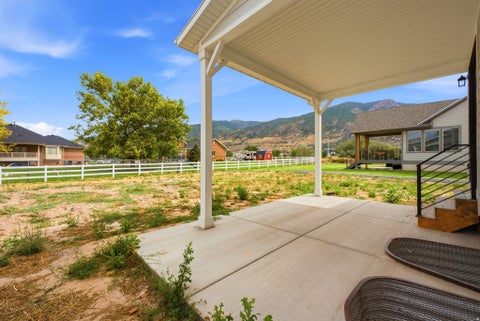 Tiny photo for 554 W COTTLE LN #LOT 5, Farmington, UT 84025 (MLS # 2179427)