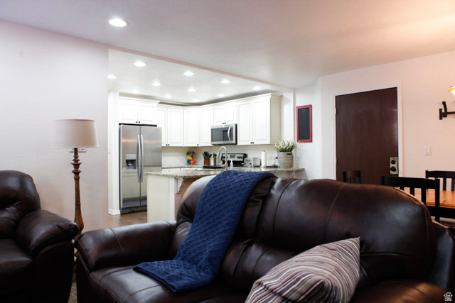 GIANT STEPS CONDOMINIUMS - Residential