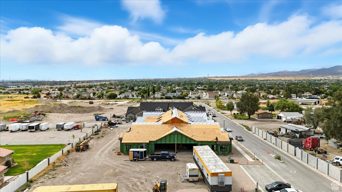 HEATHER ON PARKWAY - Residential