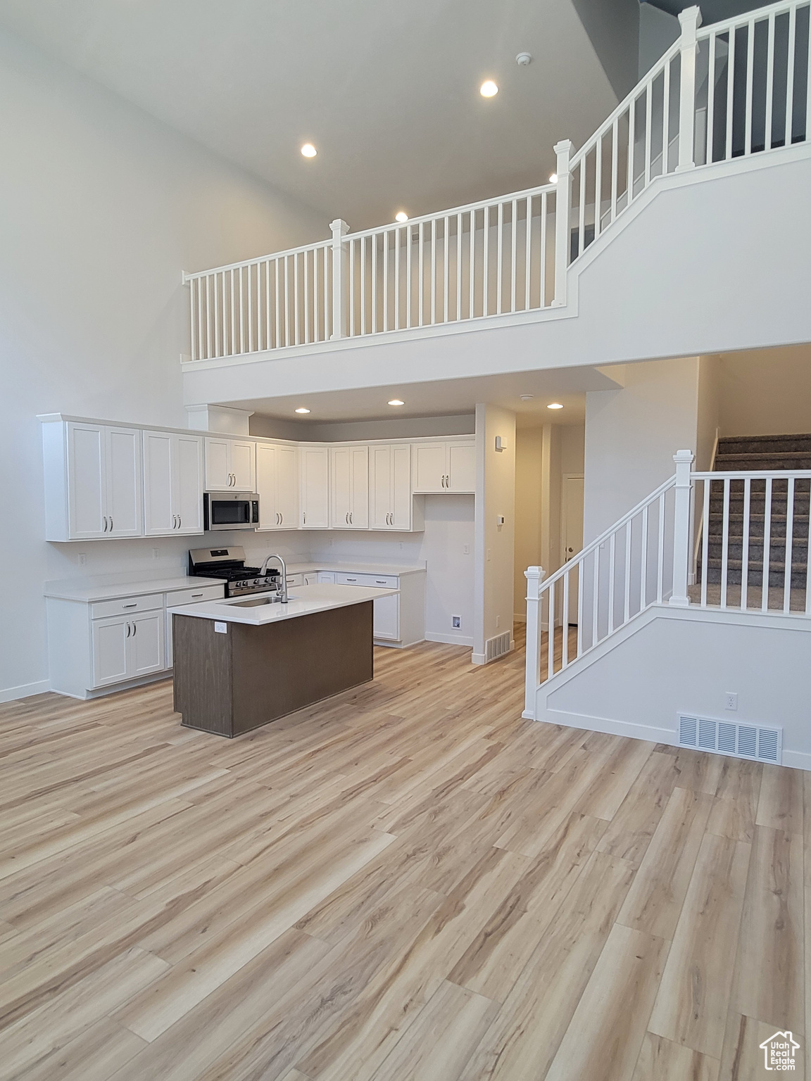 SKY RANCH LEGACY - Residential