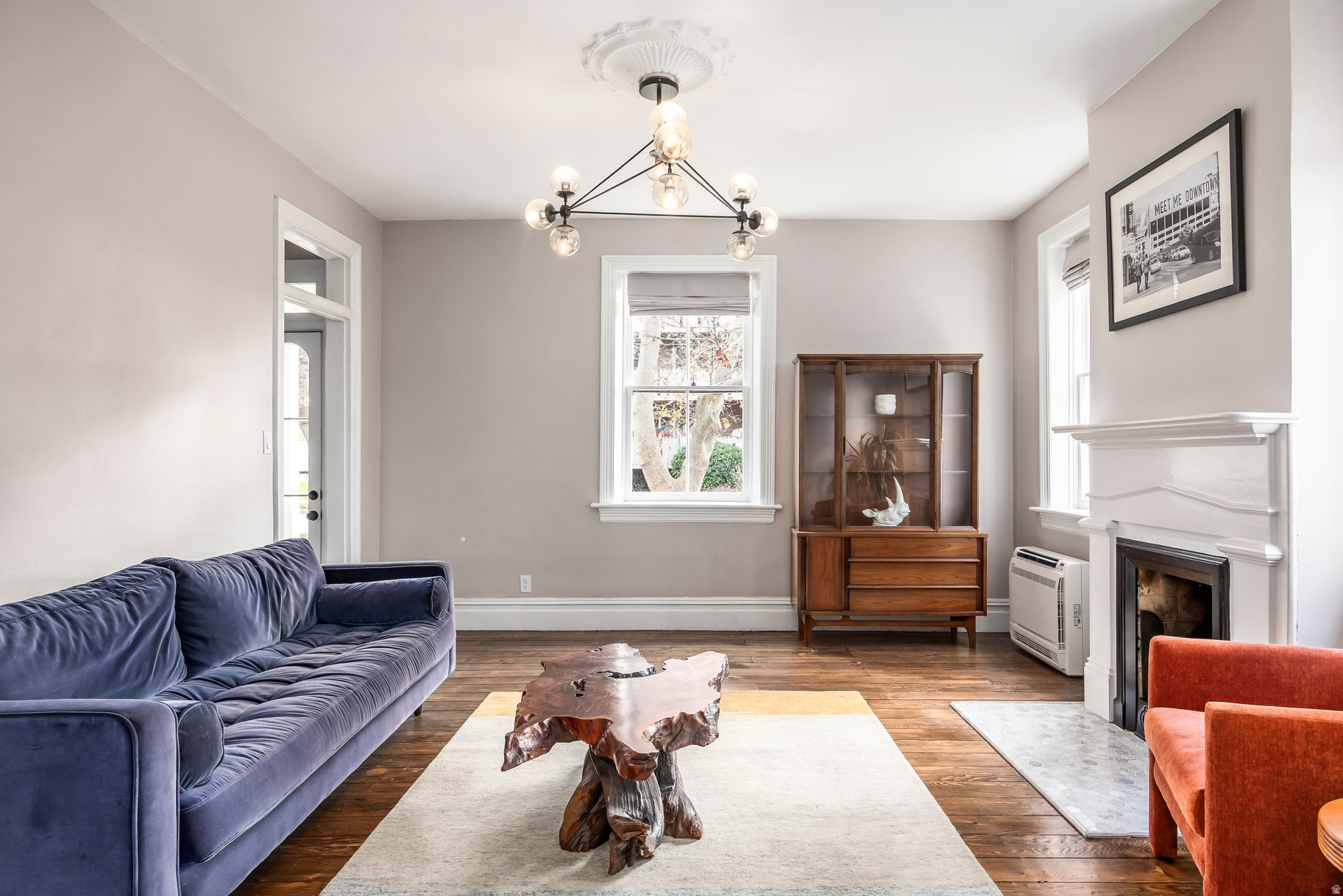 CAPITOL HILL - Residential