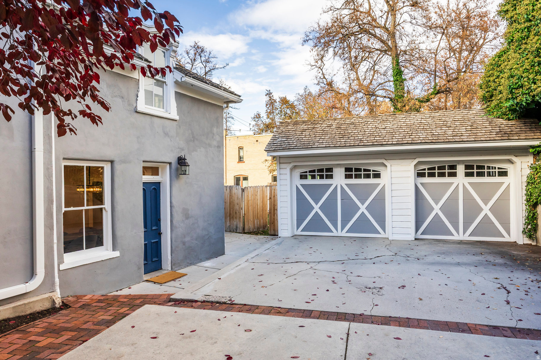 CAPITOL HILL - Residential