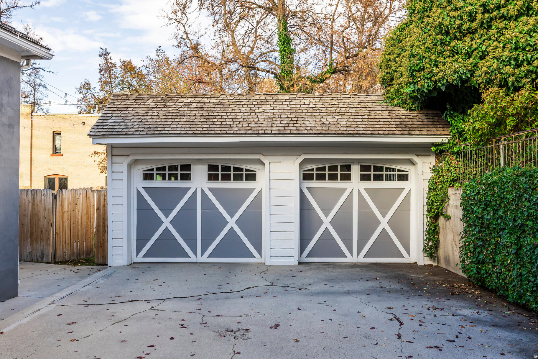 CAPITOL HILL - Residential