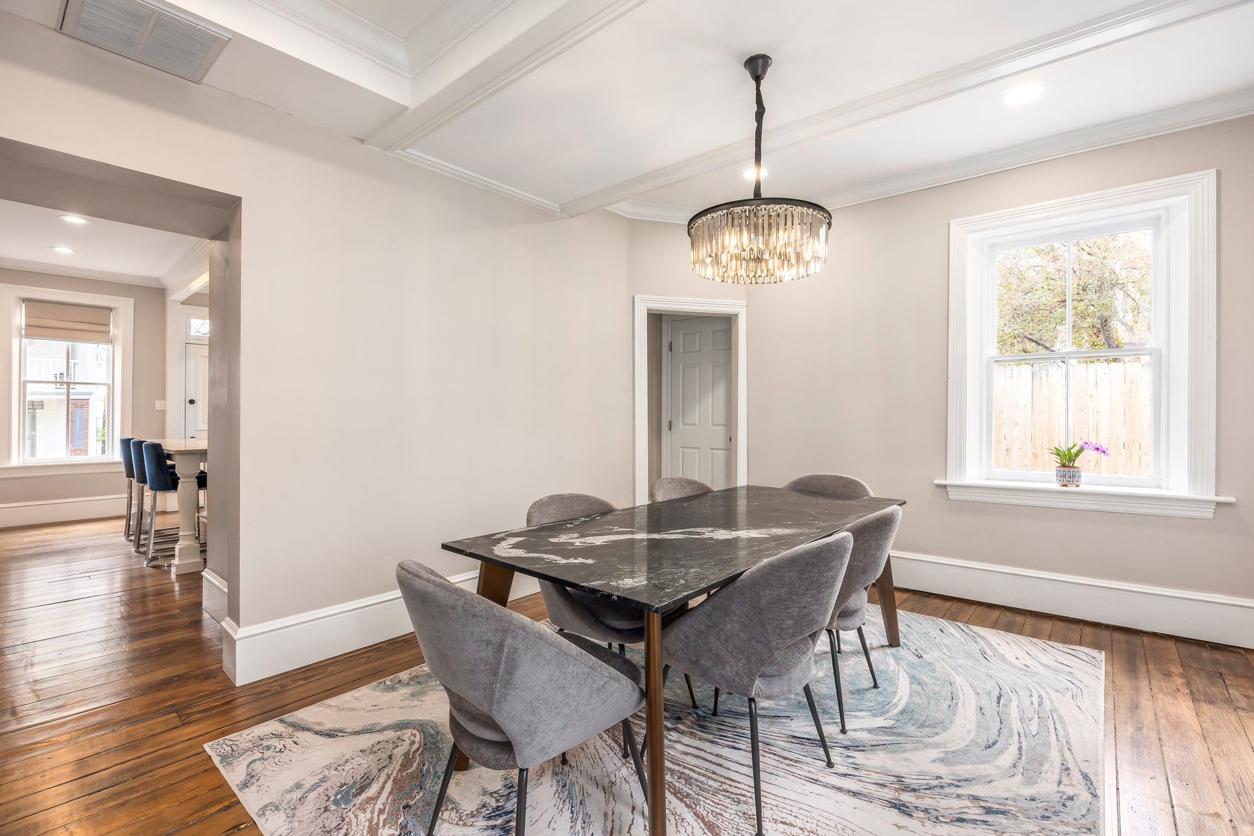 CAPITOL HILL - Residential