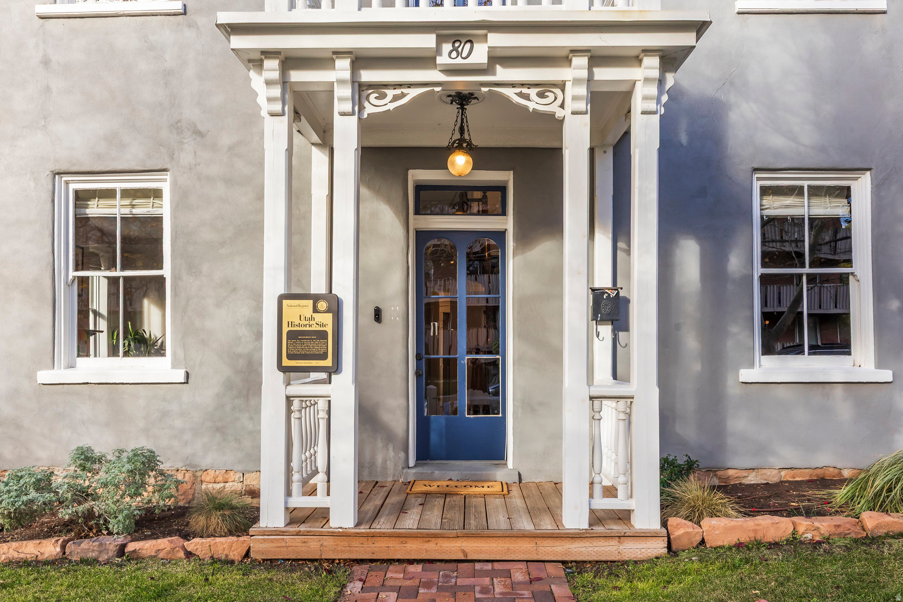 CAPITOL HILL - Residential