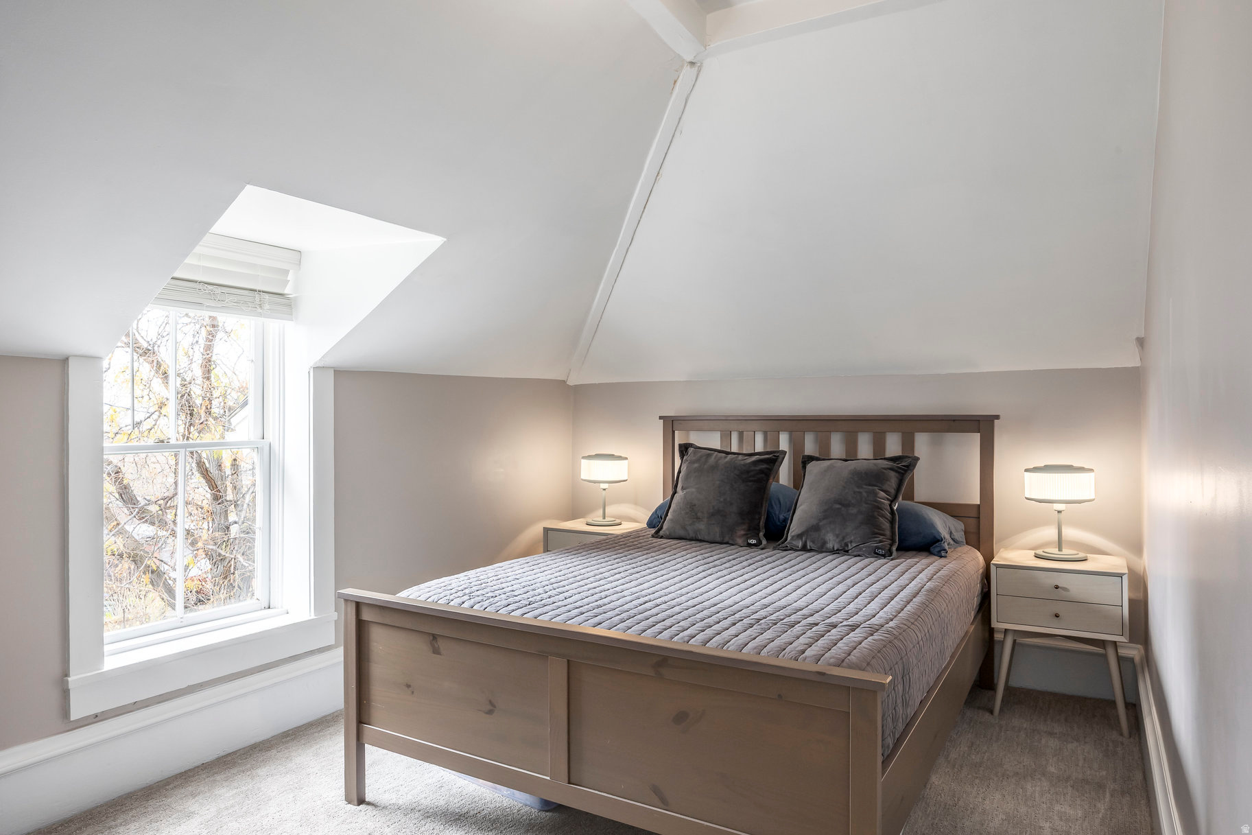 CAPITOL HILL - Residential