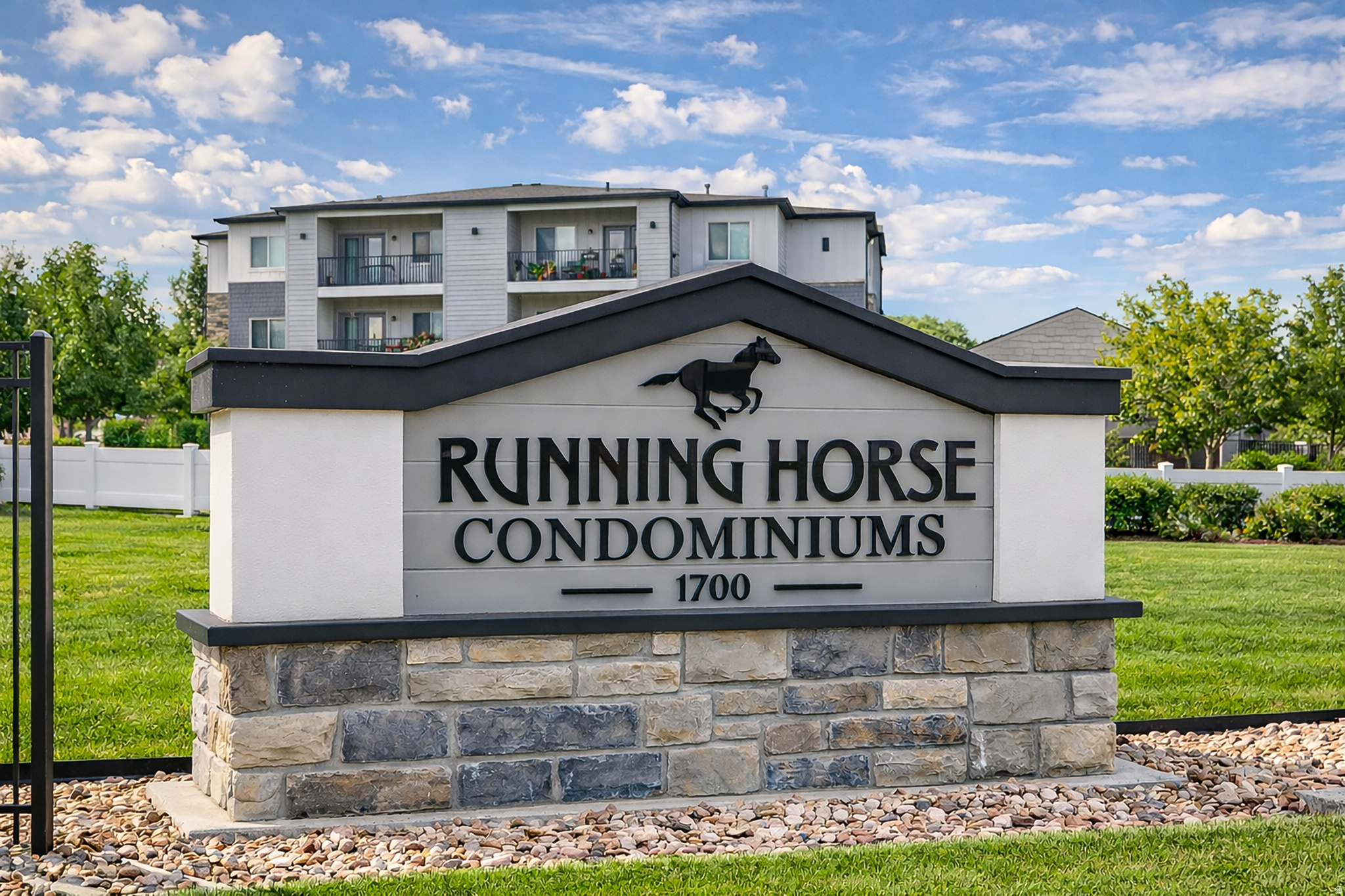 FLYING HORSE CONDOMI - Residential