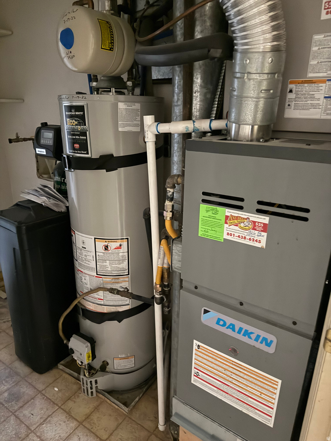 CARRIAGE CROSSING - Residential