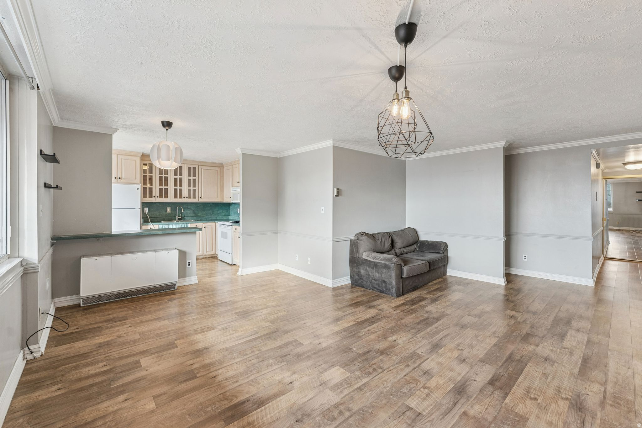 CAPITOL HILL - Residential