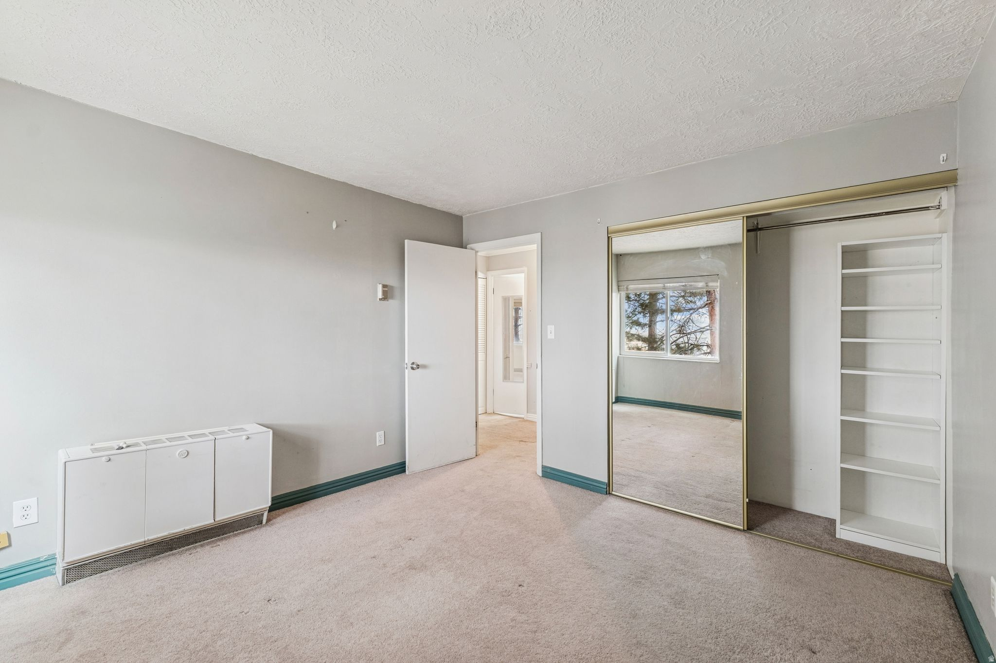 CAPITOL HILL - Residential